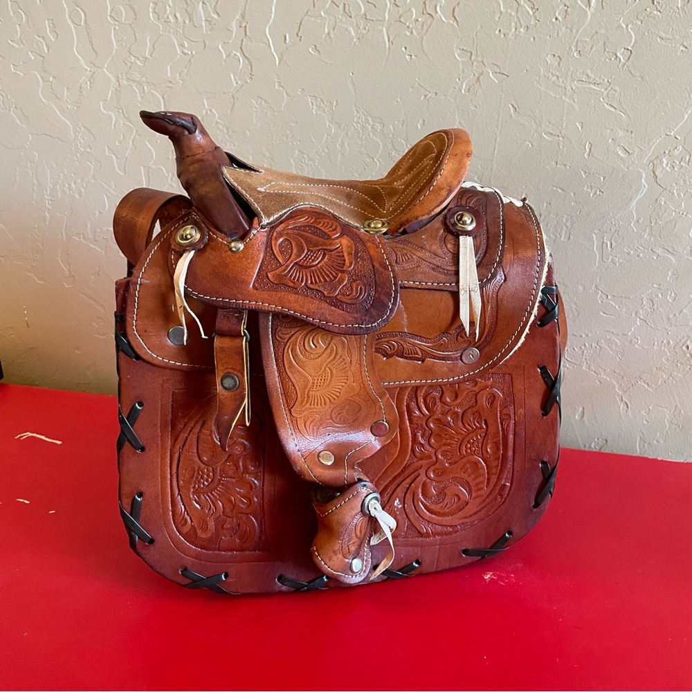 Vintage Western Tooled Leather Horse Saddle Purse Shoulder Bag Brown